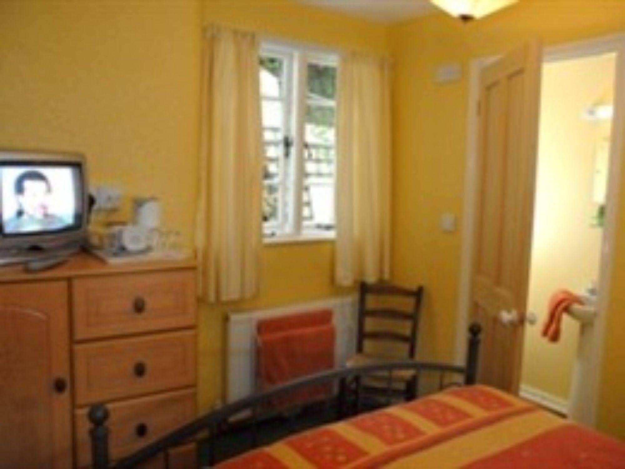 Hillside House - Guest House Lynton Esterno foto